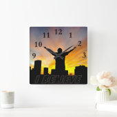 Ik geloof #2_ vierkante klok (Huis)