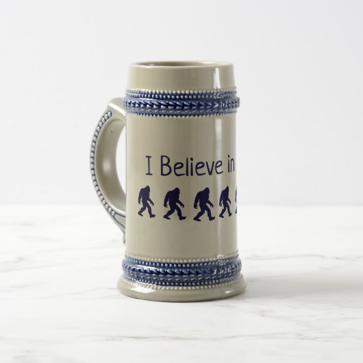 Ik geloof in Bigfoot Beer Stein Bierpul (Voorkant links)