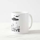 Ik geloof in buitenaardse wezens koffiemok (Voorkant rechts)