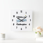 ik geloof in clothespins vierkante klok (Huis)