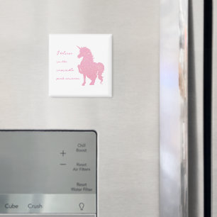 Ik geloof in de onzichtbare roze eenhoorn. magneet