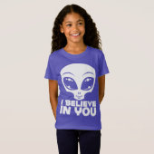 Ik geloof in jou Alien in het wit T-shirt (Voorkant volledig)