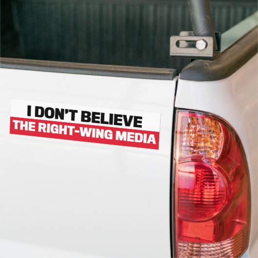 Ik geloof niet dat de media anti-Republikein Bumpersticker (Op Truck)