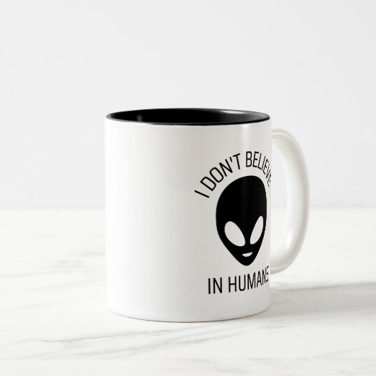 Ik geloof niet in de Mok van de mensheid. (Voorkant rechts)