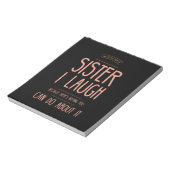 Ik glimlach op grappige cadeaus voor zusters uit d notitieblok (Linkerzijde)