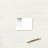 Ik haat mensen die grote woorden gebruiken post-it® notes (Op bureau)