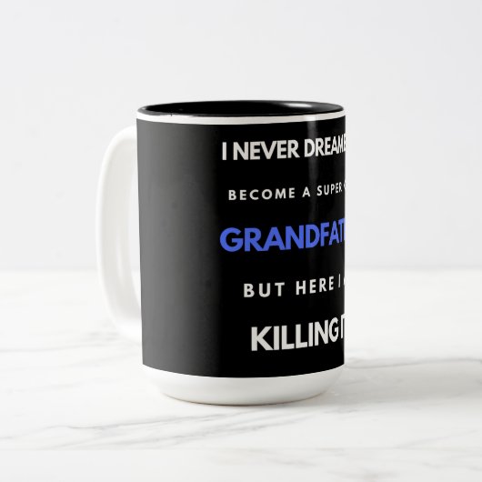 Ik had nooit gedacht dat ik een superwollige groot tweekleurige koffiemok (Voorkant links)