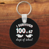 Ik heb 100 dagen school overleefd Funny 67 Meme Wi Sleutelhanger (Voorkant)