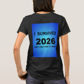 Ik heb 2026 overleefd T-shirt (Achterkant)