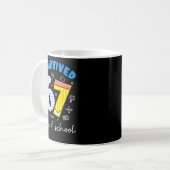 Ik heb 67 dagen school overleefd 6 7 Meme Koffiemok (Voorkant links)