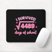Ik heb 67 dagen school overleefd 6-7 Meme wiskunde Muismat (Met muis)
