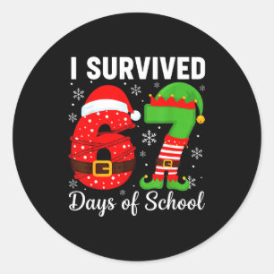 Ik heb 67 dagen school overleefd Funny Elf Kerstmi Ronde Sticker