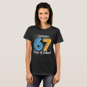 Ik heb 67 dagen school overleefd Funny Meme Leraar T-shirt (Voorkant volledig)