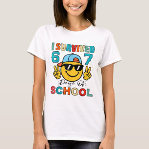 Ik heb 67 dagen school overleefd Grappig 67 Meme S T-shirt