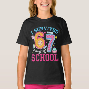 Ik heb 67 dagen school overleefd Meme Zes Zeven Le T-shirt