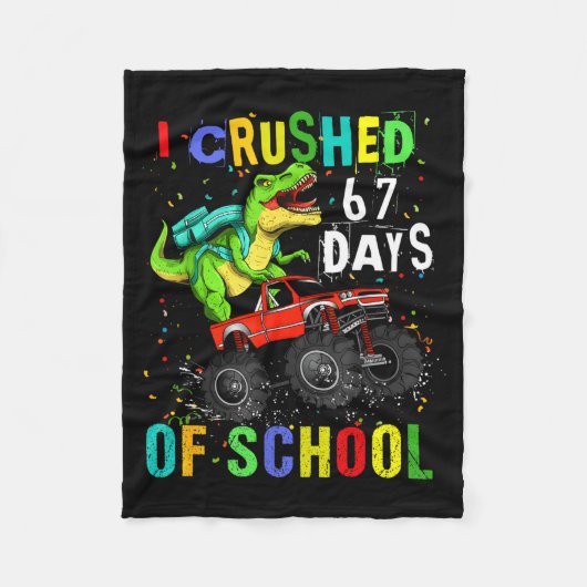 Ik heb 67 dagen school verpletterd Grappig zes zev Fleece Deken (Voorkant)