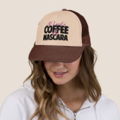 Ik heb alleen koffie en Mascara nodig Trucker Pet (In situ)