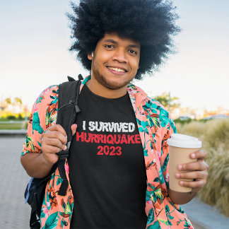 Ik heb de aardbeving van 2023 overleefd t-shirt