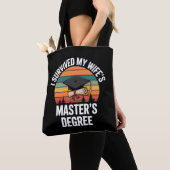 Ik heb de afstuderen van mijn vrouw met haar maste tote bag (Dichtbij)