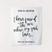 Ik heb de One Wedding Signage Photo Booth gevonden Wandkleed (Voorkant)