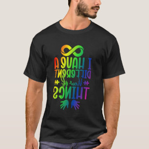 Ik heb een andere kijk op oneindige autisme zaken t-shirt