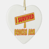 IK HEB EEN BROKEN ARM OVERLEVEN KERAMISCH ORNAMENT (Rechts)