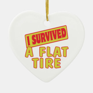 IK HEB EEN FLATBAND OVERLEVEN KERAMISCH ORNAMENT
