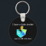 Ik heb een kleine Dreidel Sleutelhanger<br><div class="desc">Ik heb een klein droomtje... Daar ben ik het mee eens. Echt waar. Volwassen humor Hanukkah-design.</div>