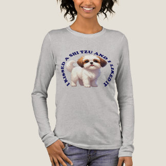 Ik heb een Shi Tzu-terriërpuppy gekust Tri-Blend Shirt