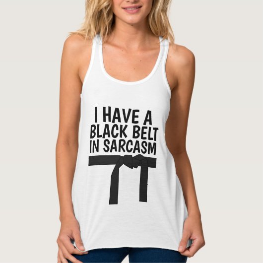 IK HEB EEN ZWARTE GORDEL IN SARCASM Dames T-Shirts (Voorkant)