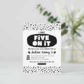 Ik heb er vijf op, 90s hippe hippe Birthday Old Sc Uitnodiging Briefkaart (Staand voorkant)