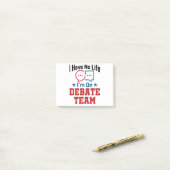 Ik heb geen leven in het team van de discussie post-it® notes (Op bureau)