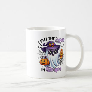 Ik heb het boek in een leuke Halloween outfit Cos Koffiemok