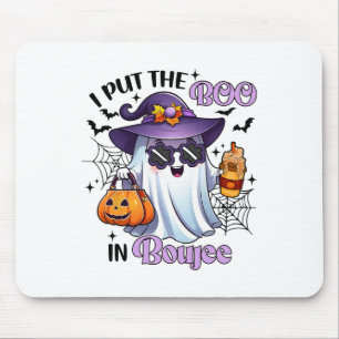 Ik heb het boek in een leuke Halloween outfit Cos  Muismat