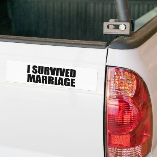 Ik heb het huwelijk overleefd bumpersticker (Op Truck)