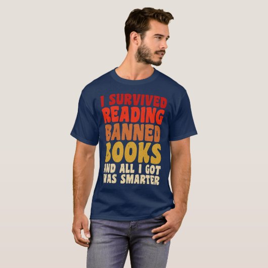 Ik heb het lezen van verboden boeken overleefd Gra T-shirt (Voorkant volledig)
