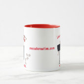 Ik heb inspiratie voor geweld nodig. T-shirt Mok (Midden)