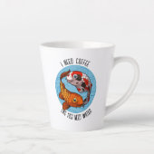Ik heb koffie nodig zoals vissen water koi Cartoon Latte Mok (Rechts)