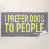 Ik heb liever honden dan mensen strandlaken (Voorkant)