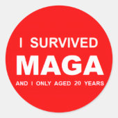 Ik heb MAGA overleefd Ronde Sticker (Voorkant)