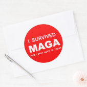 Ik heb MAGA overleefd Ronde Sticker (Envelop)