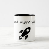 Ik heb meer ruimte nodig - Grappige astronaut Tweekleurige Koffiemok (Center)