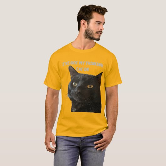Ik heb mijn denkende kat op grappig woordgrapje t-shirt (Voorkant volledig)