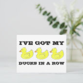 Ik heb mijn eenden in een Row Yellow Rubber Duckie Briefkaart (Staand voorkant)