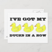 Ik heb mijn eenden in een Row Yellow Rubber Duckie Briefkaart (Voorkant / Achterkant)