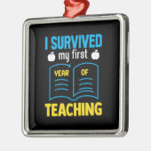 Ik heb mijn eerste leerjaar overleefd metalen ornament (Links)