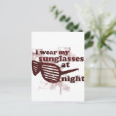 Ik heb mijn zonnebril 's nachts Draag Briefkaart (Staand voorkant)