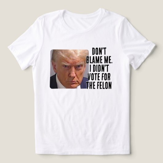 Ik heb niet op de misdadiger Trump gestemd Tri-Blend Shirt (Design voorkant)