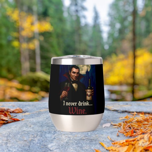 "Ik heb nooit Drink… Wijn" Vampire Horror Humor (Buiten (Gedraaid) )