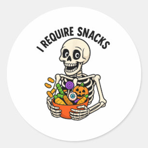 Ik heb snacks nodig Grappig skelet Halloween meme Ronde Sticker